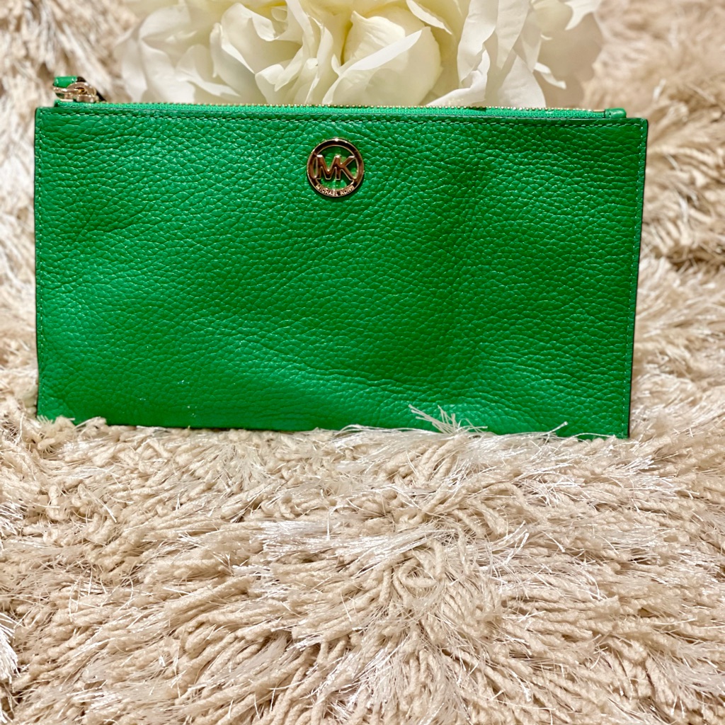 Pabbled Leather Travel Pouch Pabbled Leather Travel Pouch
